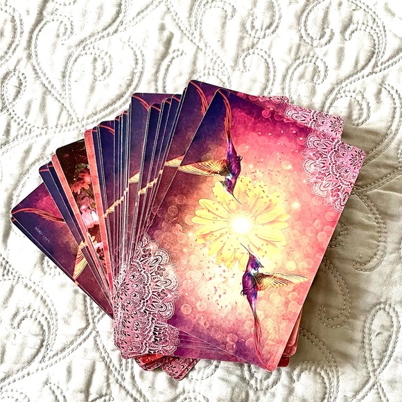 Hummingbird Wisdom Oracle Cards - Picture 3 of 10